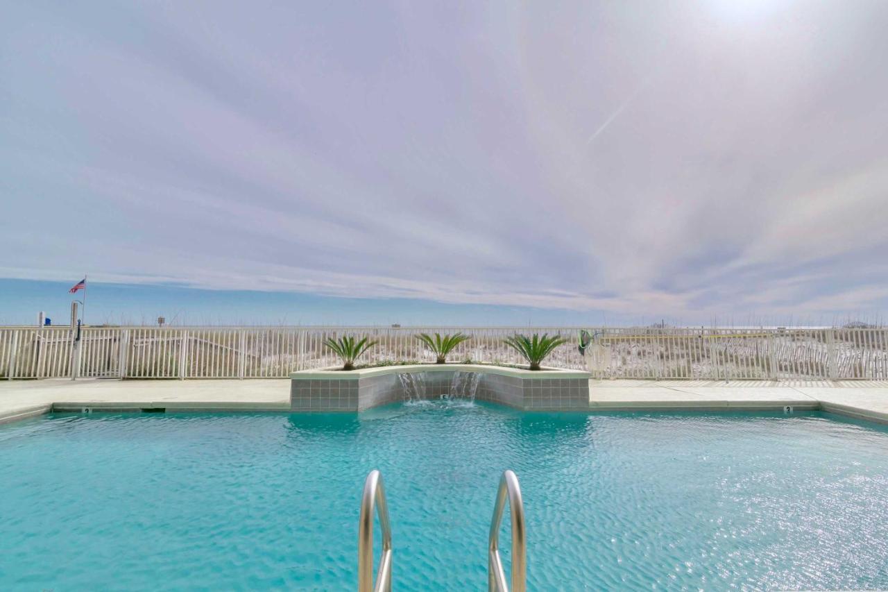 Beachfront Gulf Shores Condo With Pool Exterior photo